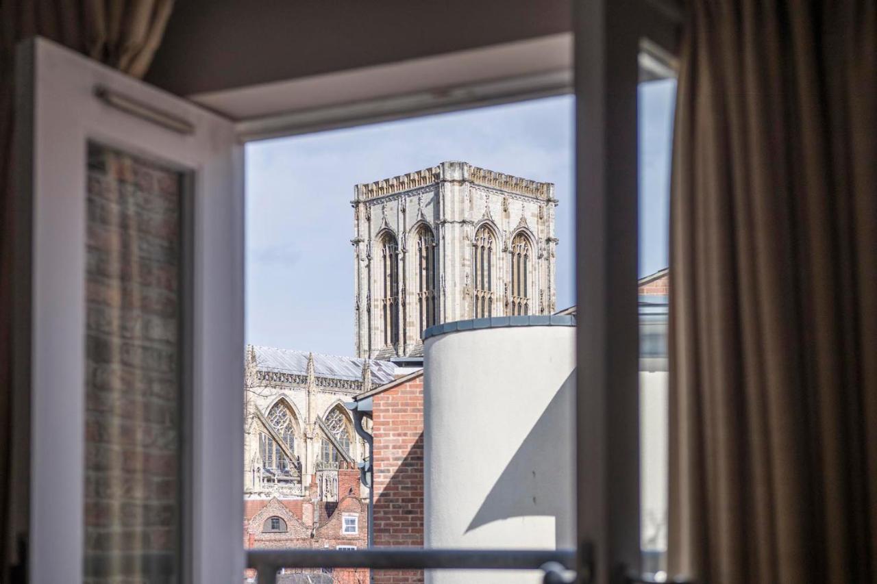 شقة St Helen'S House With Minster Views يورك المظهر الخارجي الصورة